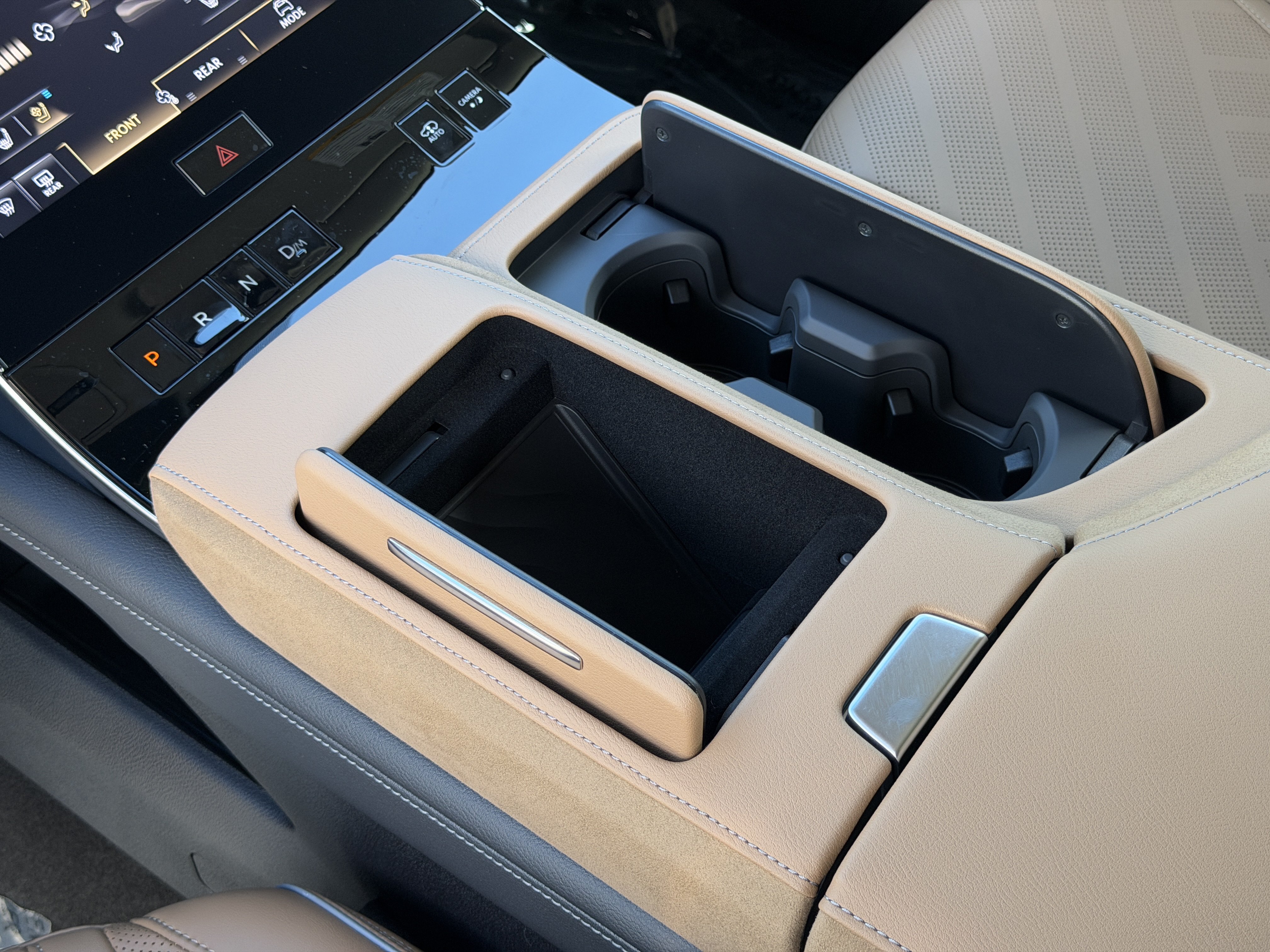 New 2027 INFINITI QX80 Luxe w/ Cargo Package RWD image 31