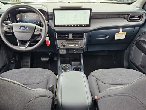 New 2025 Ford Maverick XL image 15