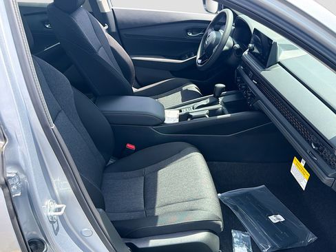New 2026 Honda Accord SE image 25