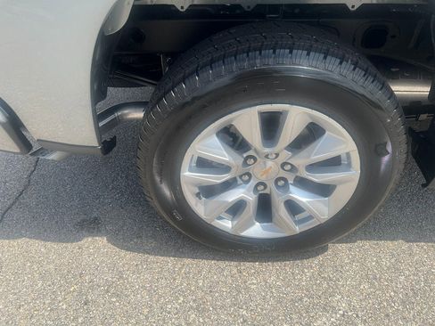 New 2026 Chevrolet Silverado 1500 Custom image 13