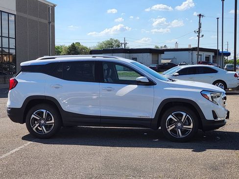 Used 2020 GMC Terrain SLT AWD/4WD image 11
