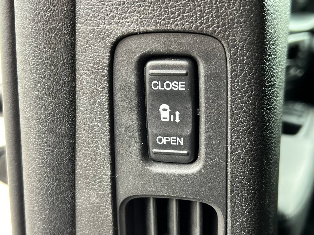 Used 2024 Honda Odyssey Sport image 36