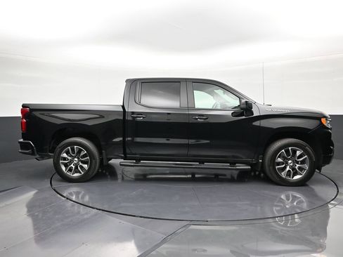 Used 2025 Chevrolet Silverado 1500 RST RWD image 6