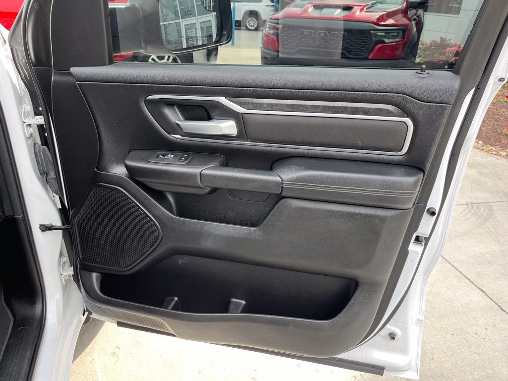 Used 2024 RAM 1500 Big Horn RWD image 29