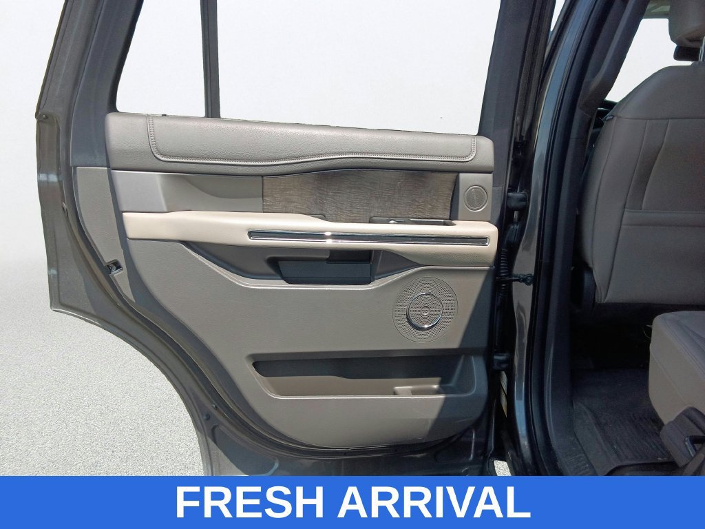 Used 2021 Ford Expedition Limited AWD/4WD image 31