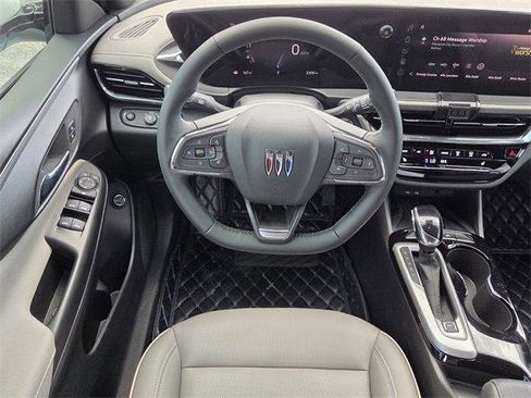 Used 2026 Buick Envista Avenir image 11
