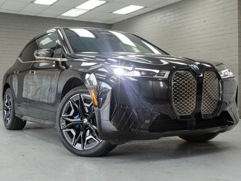 Used 2023 BMW iX xDrive50 w/ Premium Package image 1