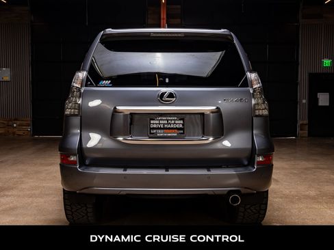Used 2023 Lexus GX 460 Premium image 8