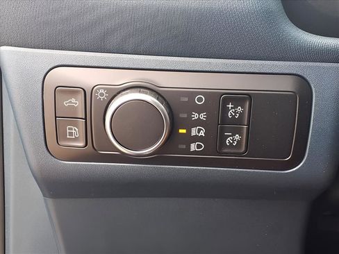 New 2025 Ford Maverick XL image 20