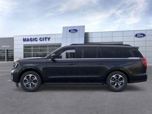 New 2026 Ford Expedition Max Active image 3