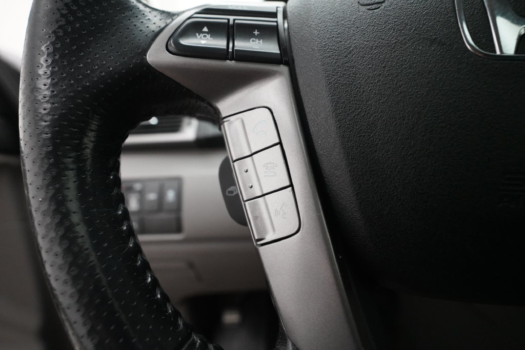 Used 2016 Honda Odyssey Touring image 20
