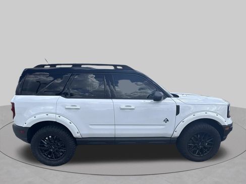 Used 2022 Ford Bronco Sport Outer Banks AWD/4WD image 4