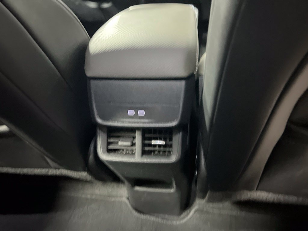 Used 2026 Chevrolet Equinox LT w/ Convenience Package II FWD image 14