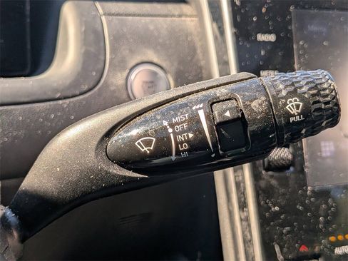 Used 2022 Hyundai Santa Cruz SEL Premium image 26