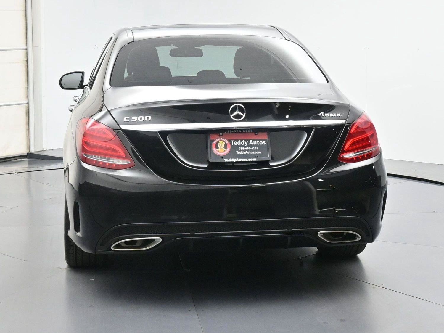 Used 2018 Mercedes-Benz C 300 4MATIC Sedan image 24