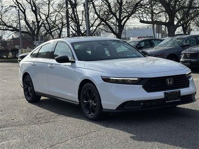 New 2025 Honda Accord SE