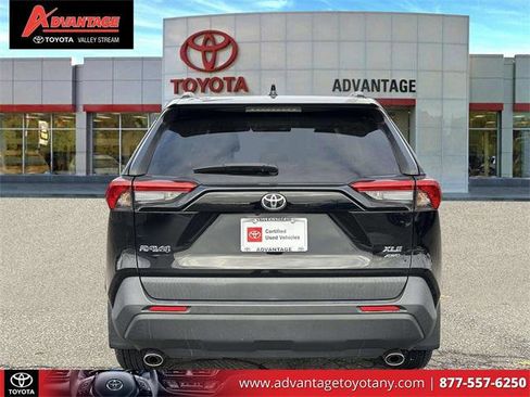 Certified 2020 Toyota RAV4 XLE w/ Convenience Package image 8