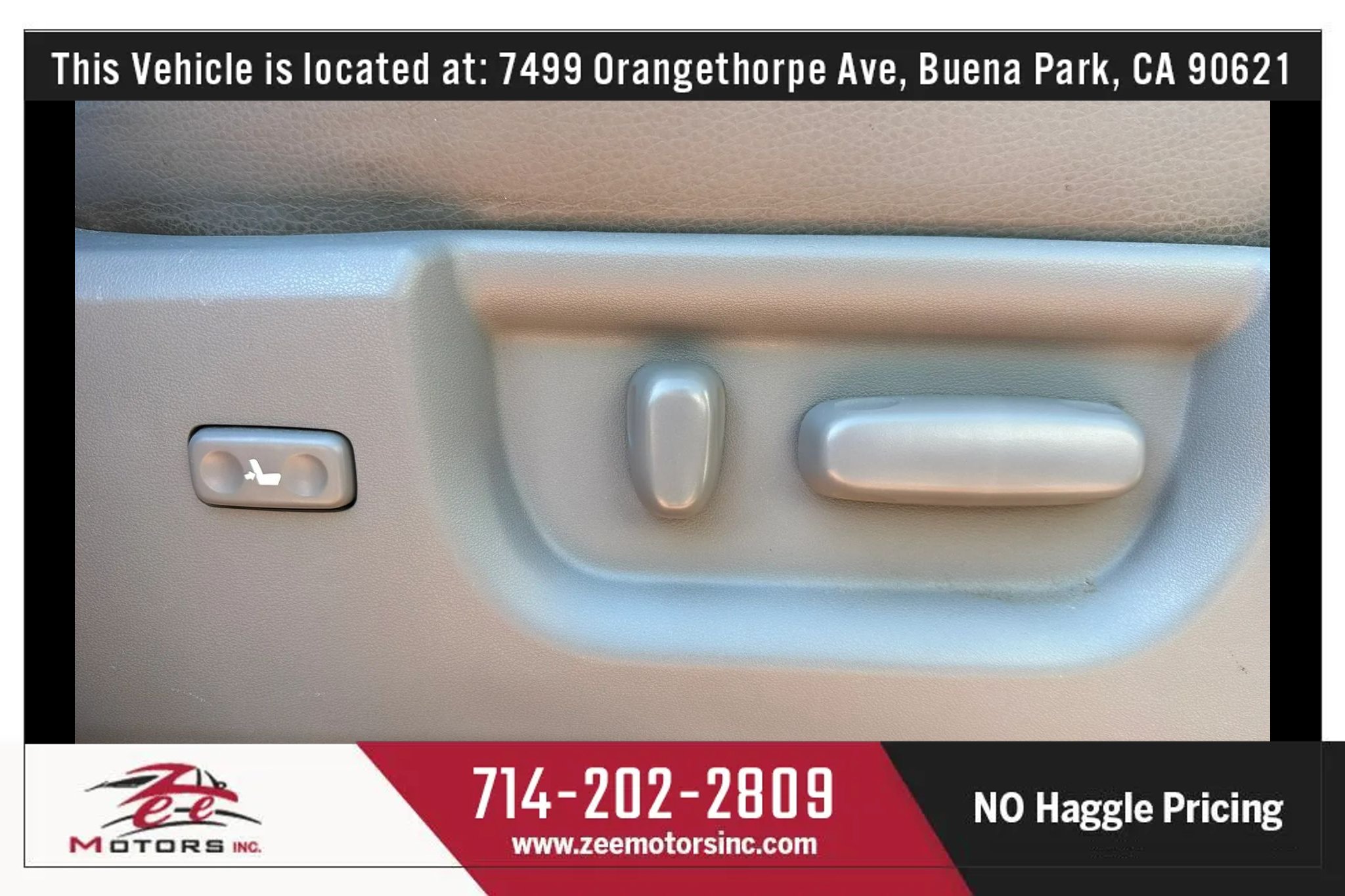 Used 2016 Toyota Sequoia SR5 w/ Premium Package RWD image 25