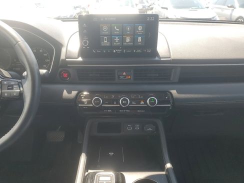 Used 2023 Honda Pilot EX-L image 11