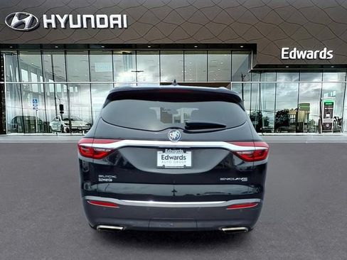 Used 2018 Buick Enclave Premium AWD/4WD image 8