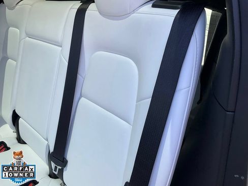 Used 2023 Tesla Model Y Long Range AWD/4WD image 30