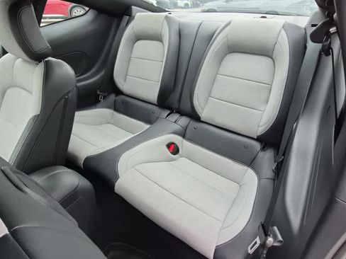 Used 2024 Ford Mustang GT RWD image 8