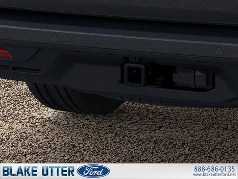 New 2026 Ford Expedition Active image 23