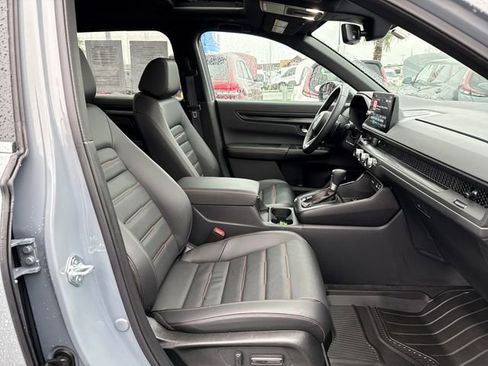 Certified 2025 Honda CR-V Sport-L image 17