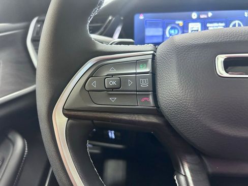 New 2026 Jeep Grand Cherokee Limited AWD/4WD image 10