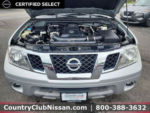 Certified 2016 Nissan Frontier SV AWD/4WD image 24