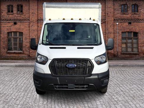 Certified 2022 Ford Transit 350 DRW image 2