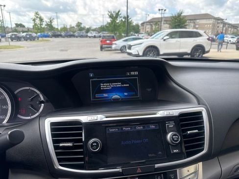 Used 2015 Honda Accord EX-L image 14