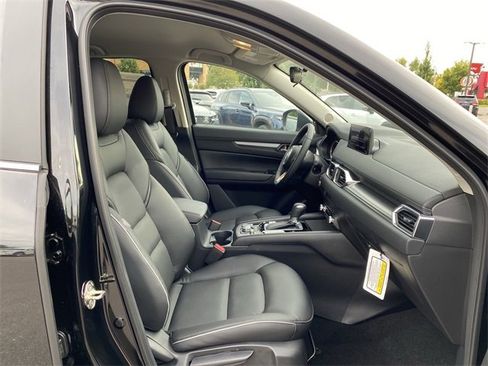 New 2025 MAZDA CX-5 AWD 2.5 S w/ Select Package image 28