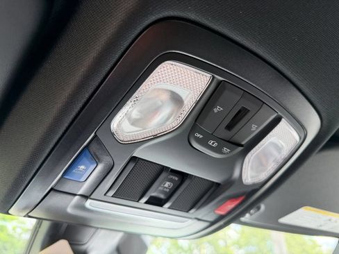 New 2026 RAM 1500 Express AWD/4WD image 17