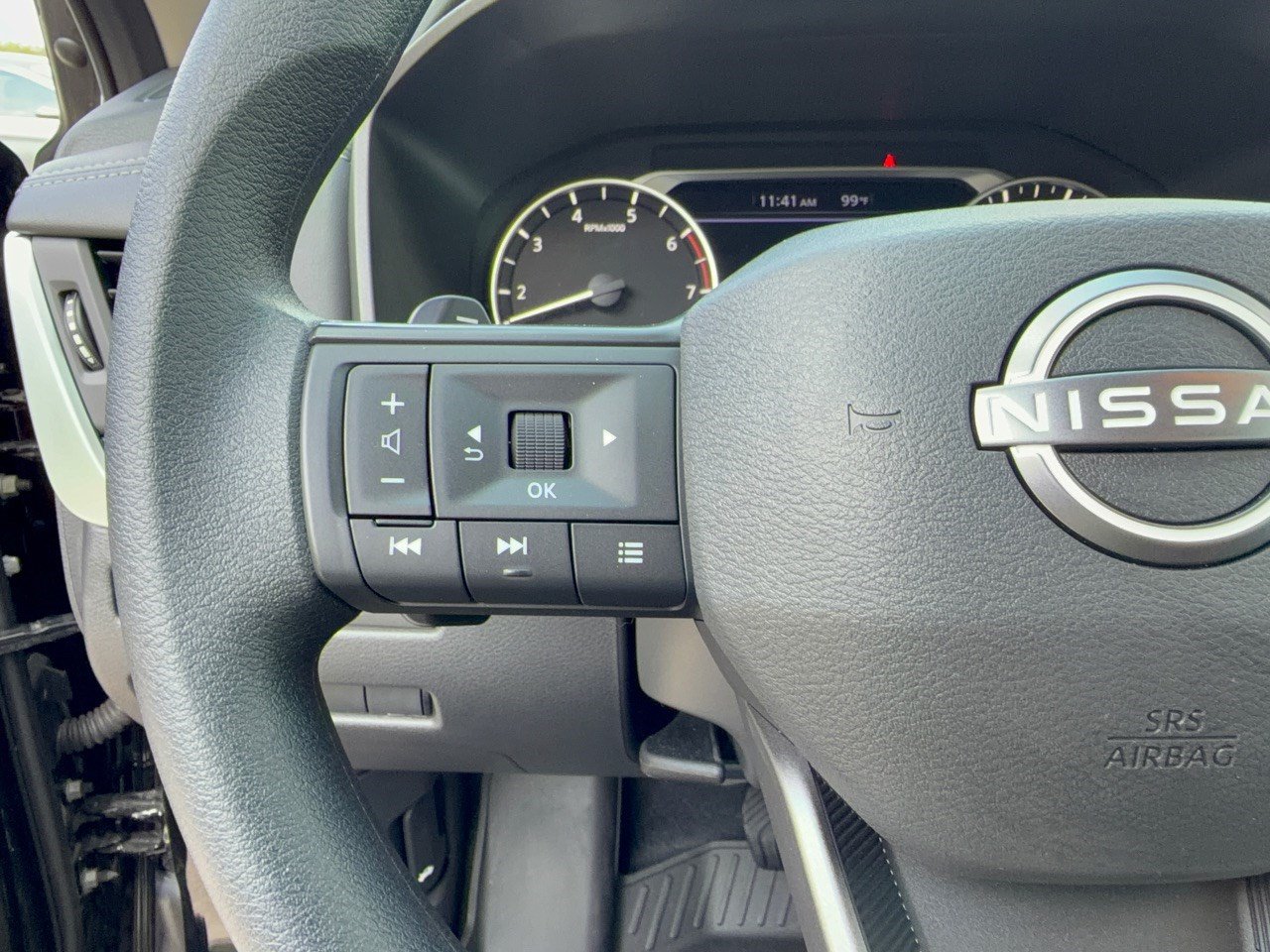 Used 2026 Nissan Rogue S AWD/4WD image 18