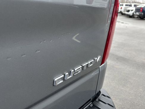 Used 2024 Chevrolet Silverado 1500 Custom image 14