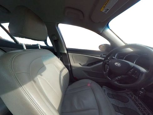 Used 2011 Kia Optima LX w/ Convenience Pkg FWD image 26