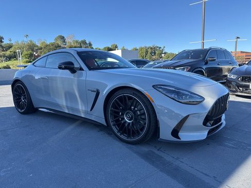 Used 2025 Mercedes-Benz AMG GT 63 image 3