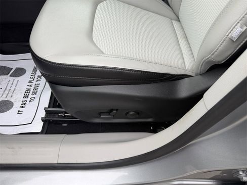 Used 2022 Jeep Compass Latitude w/ Convenience Group image 13