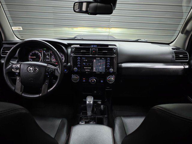Used 2021 Toyota 4Runner TRD Off-Road Premium w/ Moonroof Package AWD/4WD image 12