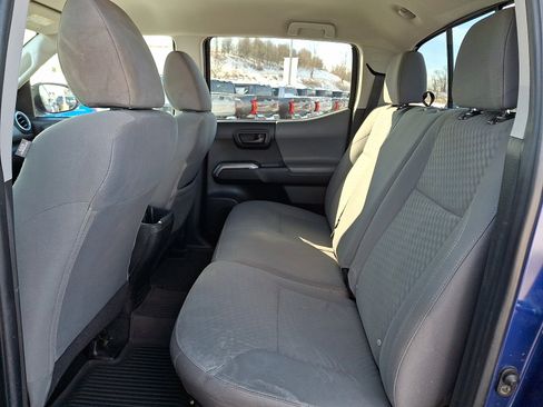 Used 2022 Toyota Tacoma image 10