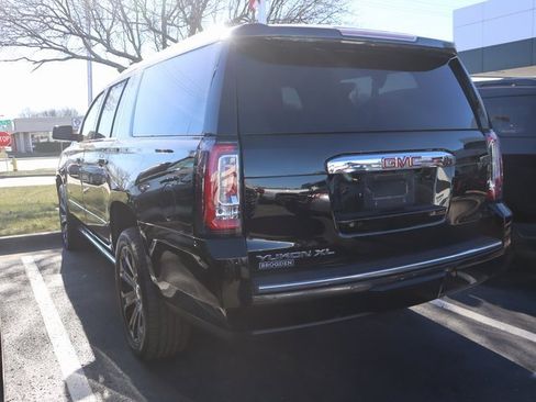 Certified 2020 GMC Yukon XL Denali w/ Denali Premium Package image 6