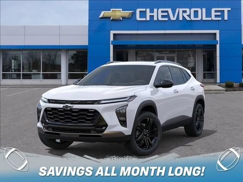 New 2026 Chevrolet Trax ACTIV w/ Sunroof Package FWD image 6