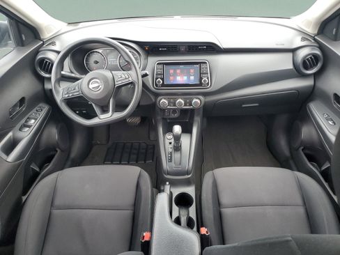 Used 2023 Nissan Kicks S FWD image 11