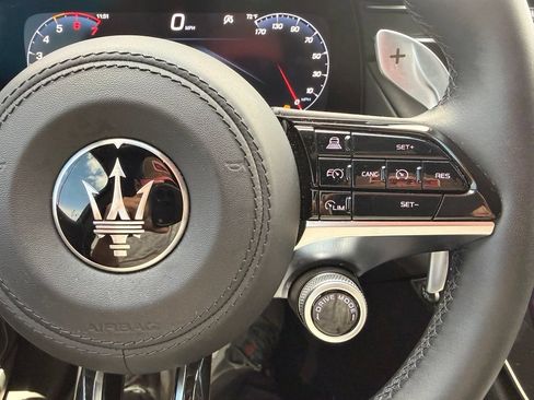 Used 2023 Maserati Grecale GT AWD/4WD image 24