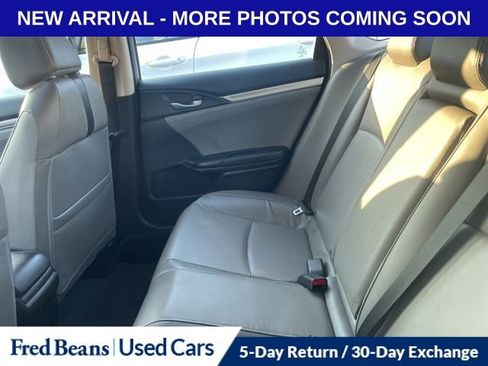 Used 2017 Honda Civic EX-L image 9