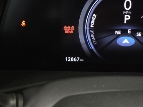 Certified 2023 Lexus RZ 450e Premium w/ Technology Package image 21