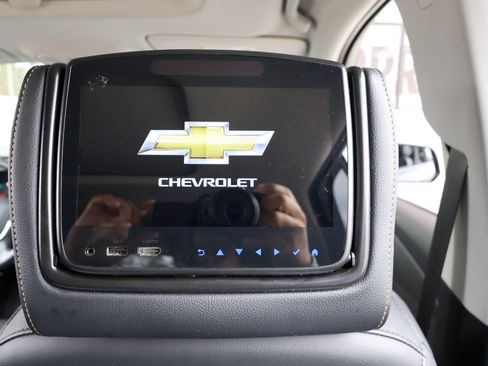 Used 2021 Chevrolet Traverse Premier w/ Redline Edition image 47