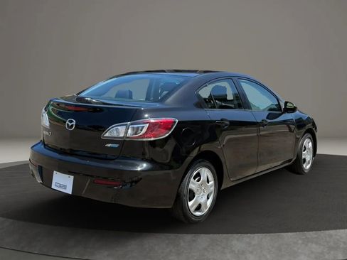 Used 2013 MAZDA MAZDA3 i Sport FWD image 6