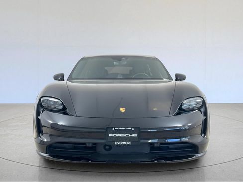 Used 2021 Porsche Taycan 4 Cross Turismo AWD/4WD image 11